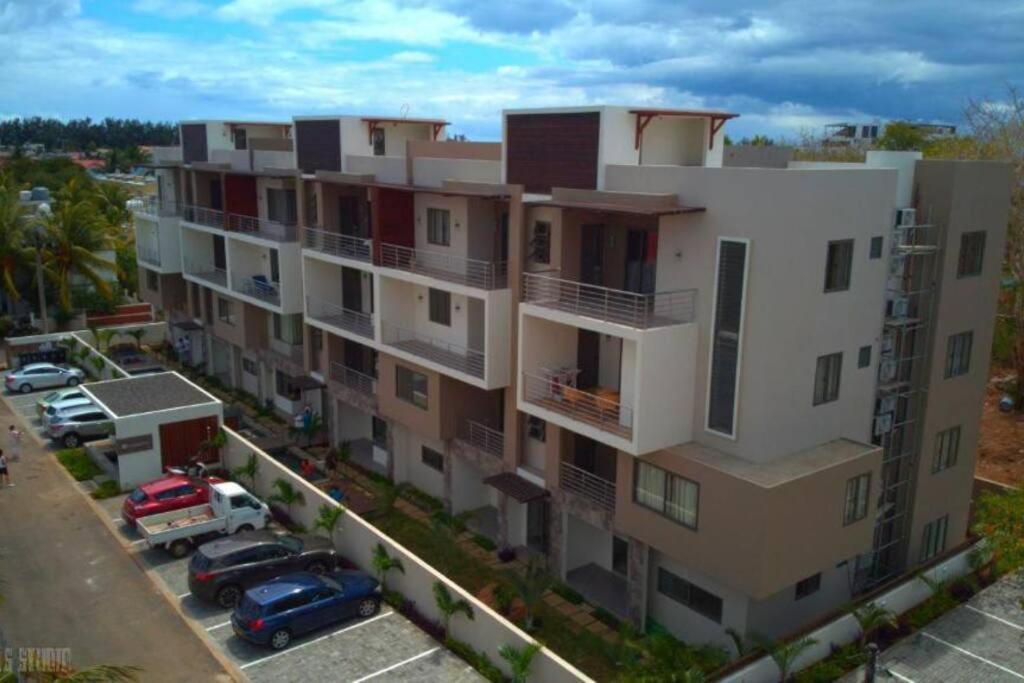 Modern And Cosy Condo: Westwood Apartamento *