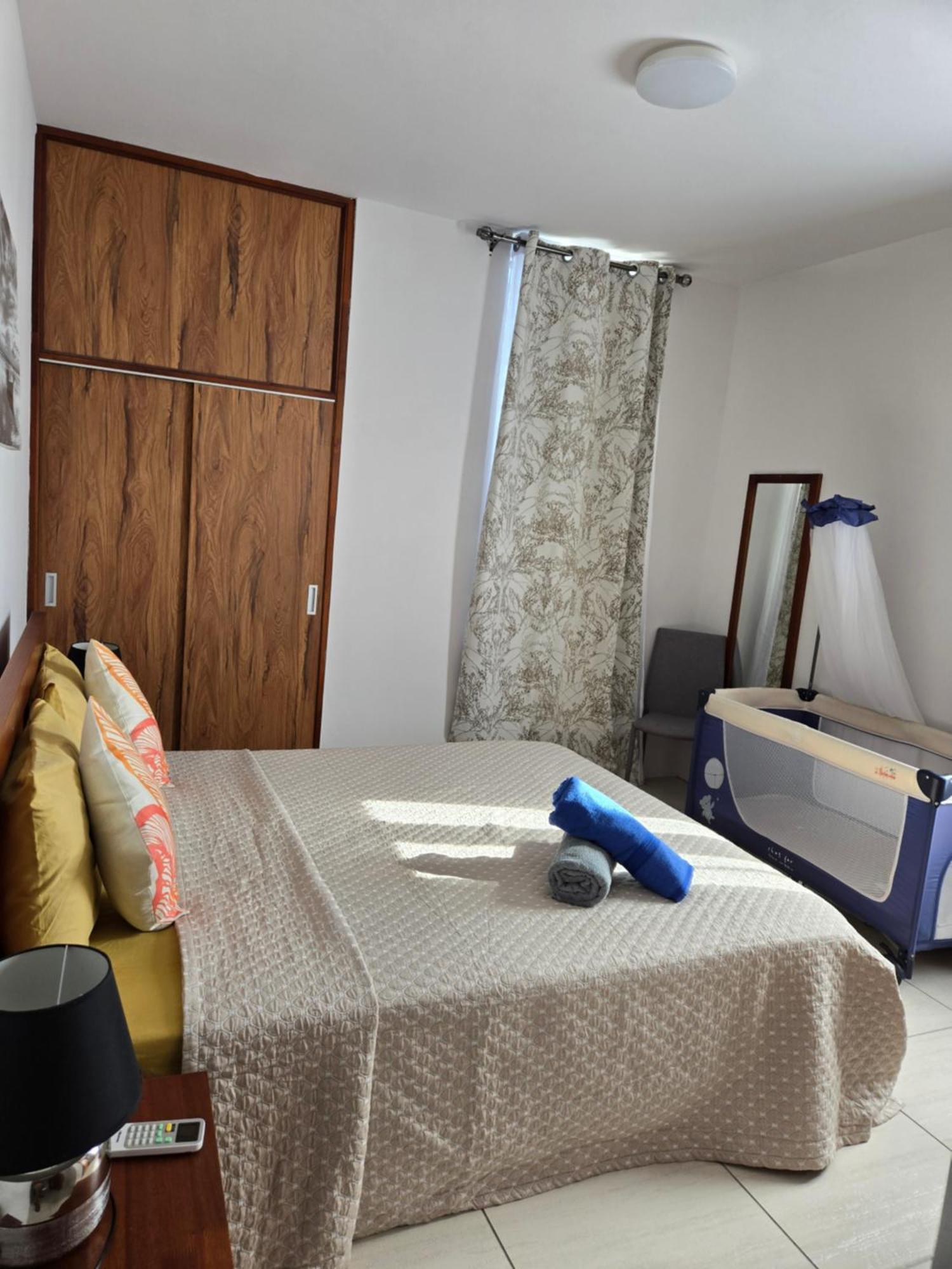 Apartamento Modern And Cosy Condo: Westwood *